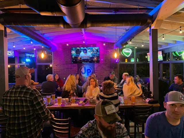 J P Edwards Grill & Bar