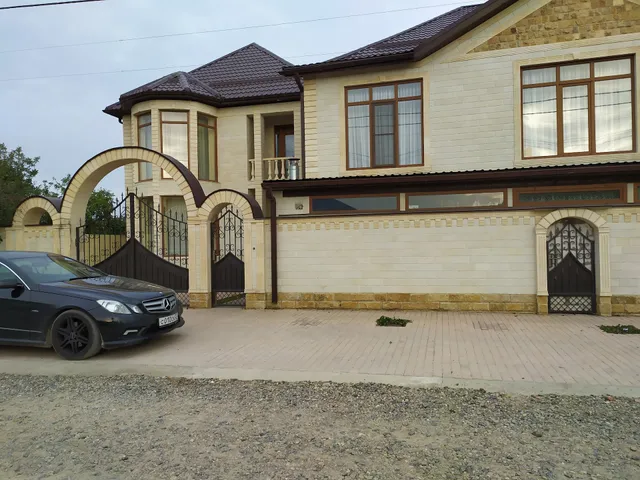 Guest house on Razdelnaya 17