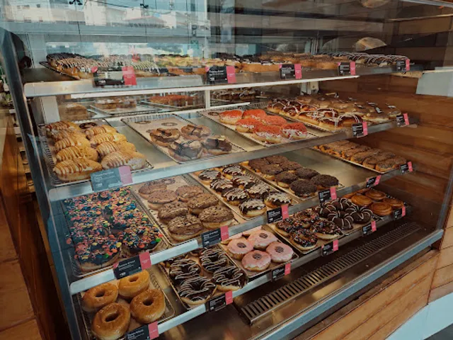 Dunkin' Donuts Shop