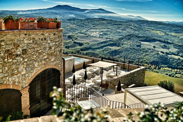 Castello Di Velona Resort, Thermal SPA & Winery - Montalcino - Tuscany