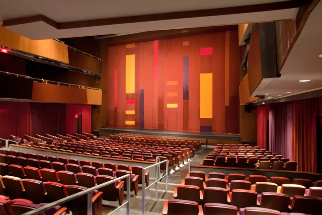 Dennis C. Moss Cultural Arts Center (The Moss Center)