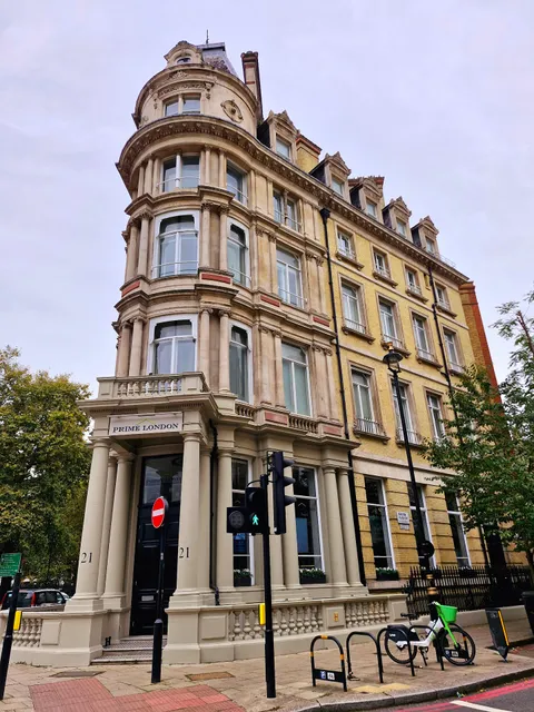 Grosvenor Gardens by CAPITAL