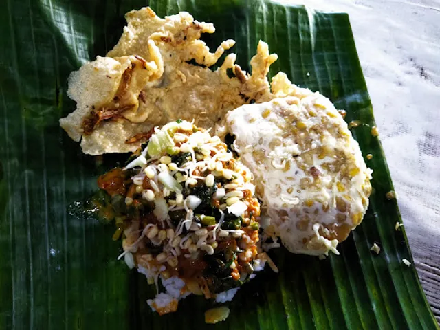 Nasi Pecel Mbok Rah - ꧋ꦥꦼꦕꦼꦭ꧀ꦩ꧀ꦧꦺꦴꦏ꧀ꦫꦃ