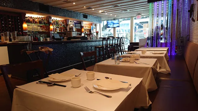 Land of Plenty - Best Asian Chinese Soup Dan Dan noodles Sichuan Food Restaurant Cuisine Downtown NYC