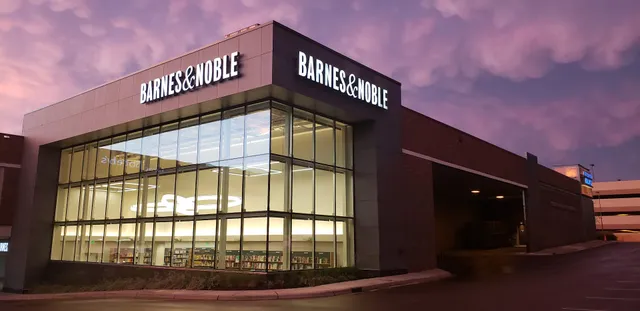 Barnes & Noble