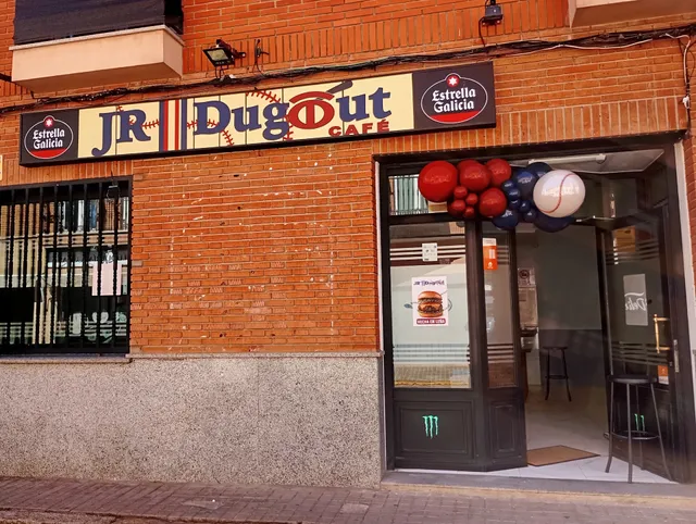 Jr Dugout Café