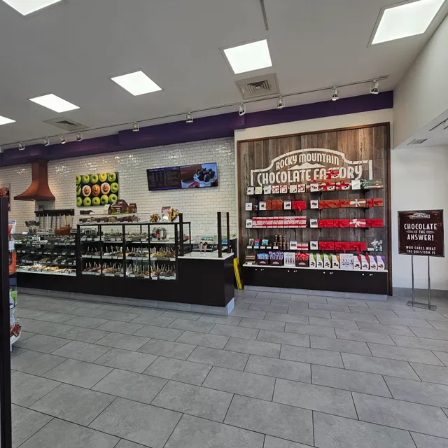 Rocky Mountain Chocolate Factory + Dippin Dots Ice Cream + Doc Popcorn of Greensboro, NC