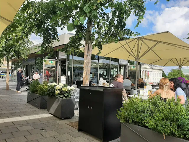 Avanti City am Friedrichsplatz