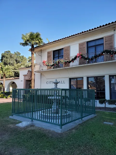 Huntington Park City Hall