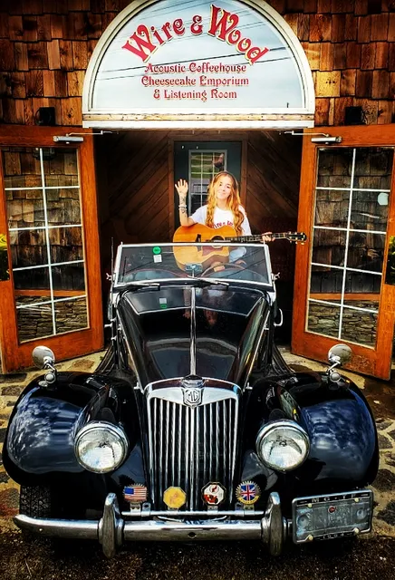 Wire and Wood Acoustic Coffeehouse