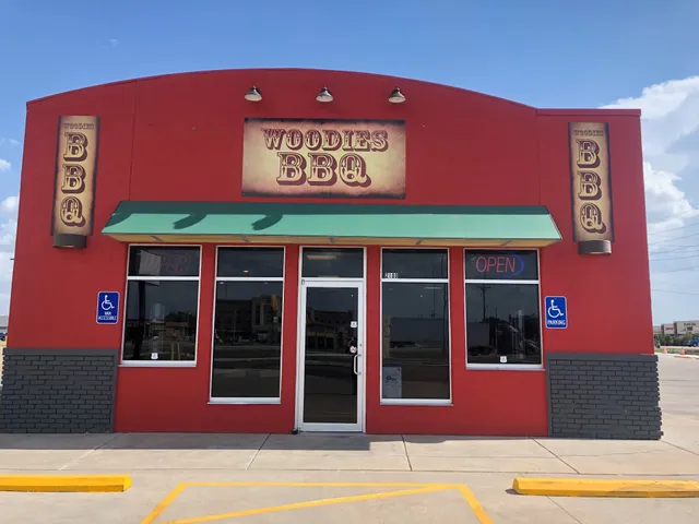 Woodies Smokehouse BBQ