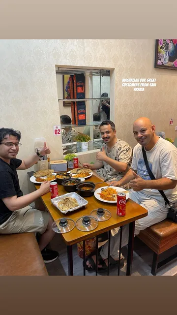 HALAL HANOI DELIGHTS