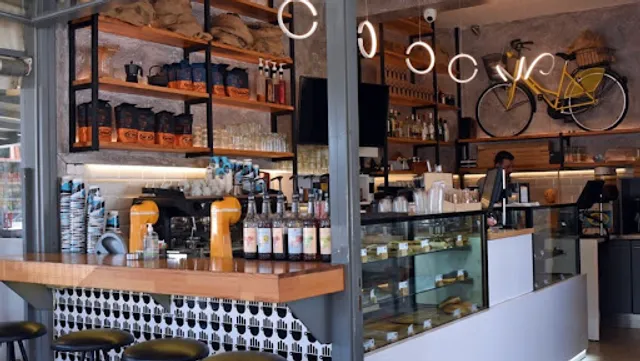 Cafeina Coffee And More