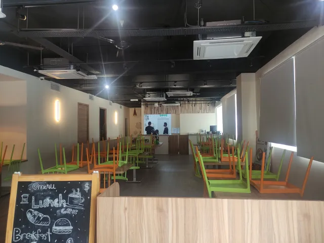 Amigos Chinese and Western Cafe