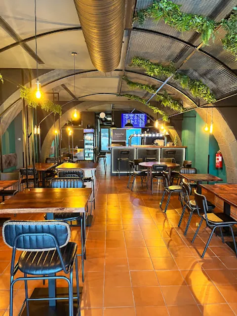 Funchal Taproom Craft Beer & Food