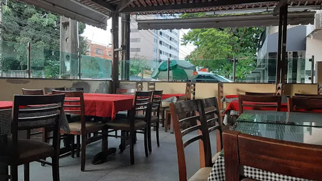 Churrascaria e Pizzaria A Carreta