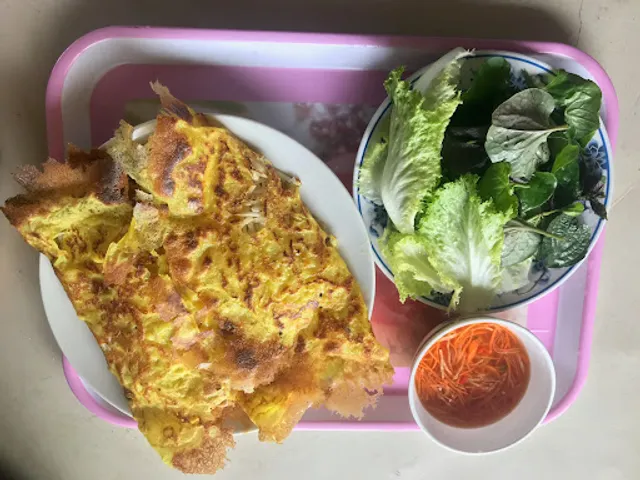 Van Nien Vegan Baguette & Food & Coffee & Tea