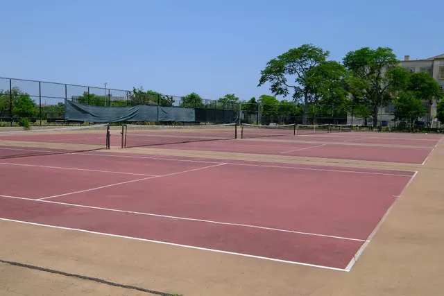 Kaiser Park Tennis Courts