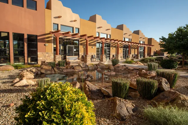 Moenkopi Legacy Inn & Suites