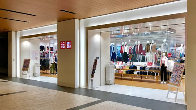 UNIQLO Tokyo Midtown store