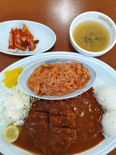 배터지는생동까스서귀포점