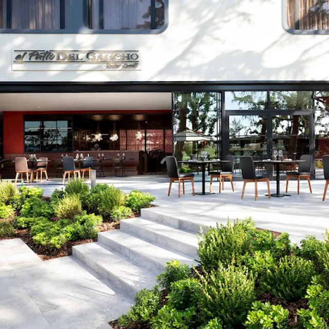 El Patio del Gaucho, Javier Zanetti