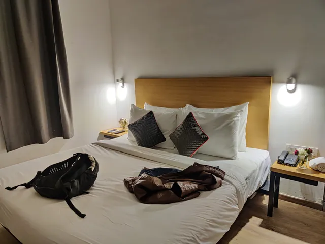 The Lounge by Ziffyhomes