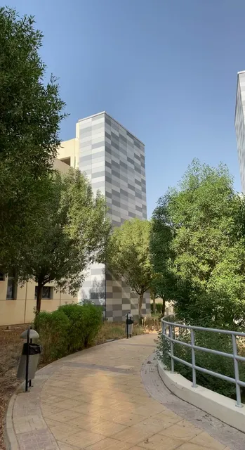 Gate 4 KSU, Girls Housing