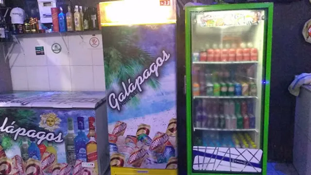 GALÁPAGOS MUSIC BAR