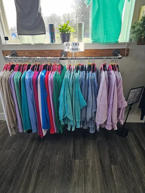 Rare Breed Boutique & Custom Designs