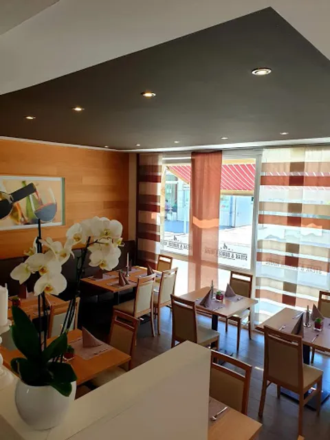 Steak & Burger House