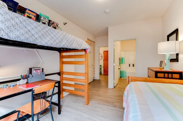 GrandMarc Seven Corners