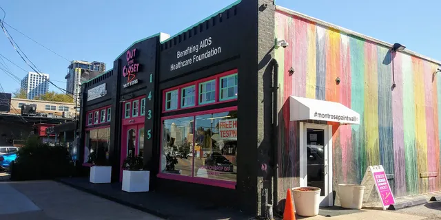 Out of the Closet - Houston