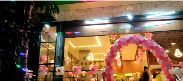 Radhe Pure Veg Restaurant