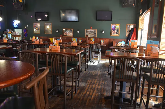 Vine Tavern & Eatery - Coralville