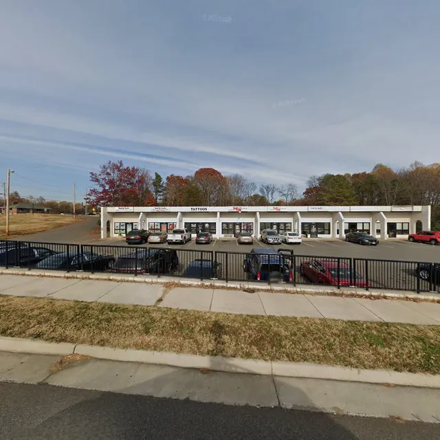 Broken Chains Tattoo Studio