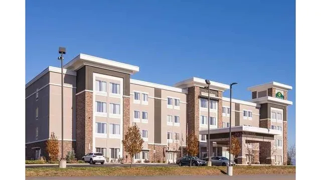 La Quinta Inn & Suites by Wyndham Morgantown