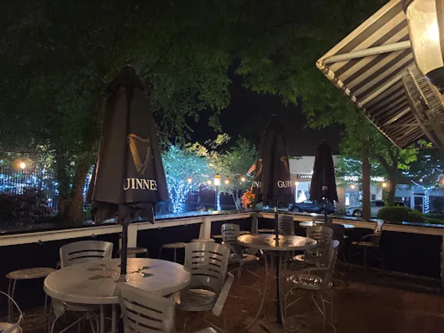 Waterfall Bar & Grille