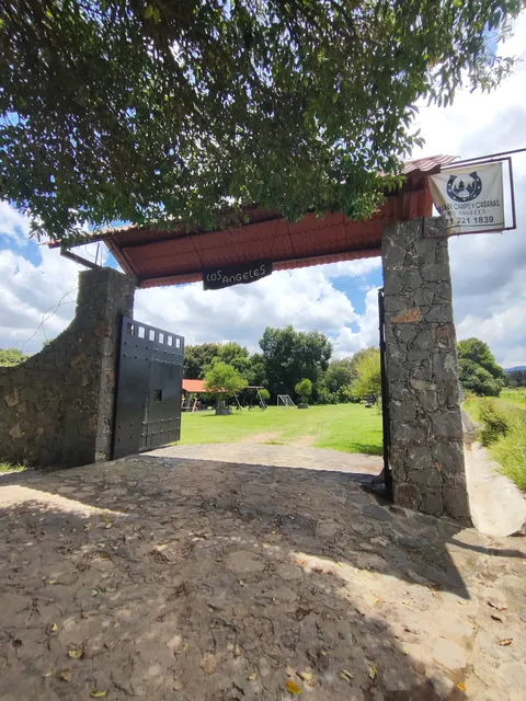 Casa de Campo y Cabañas Los Ángeles