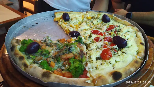 TIZIANO CAPPAI Comida Italiana