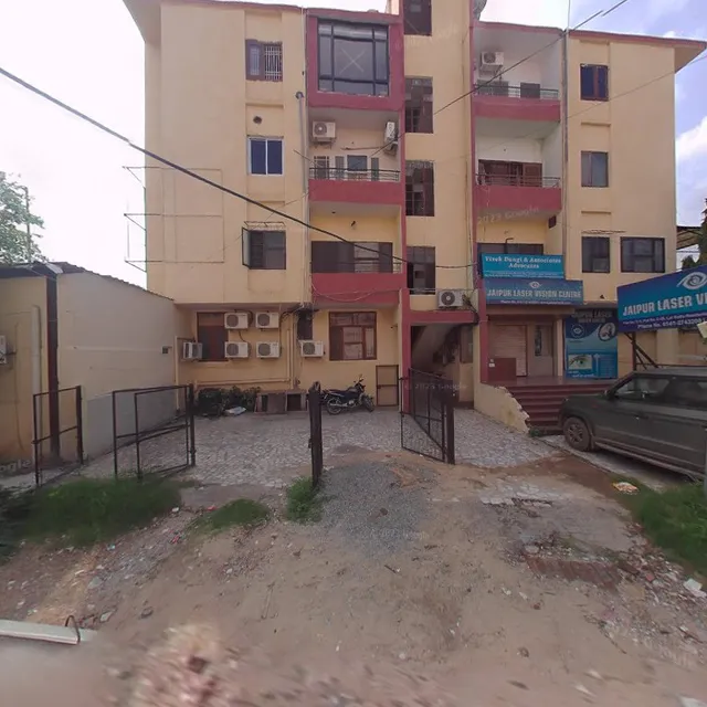 Kota Kachori C-25, lalkothi Jaipur