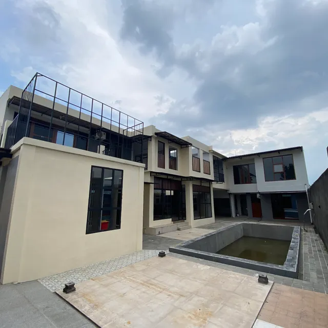 RedDoorz Syariah Near Maguwoharjo Yogyakarta