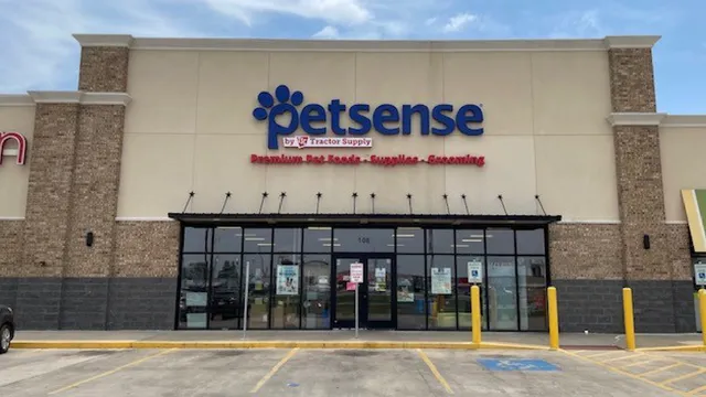 Petsense by Tractor Supply