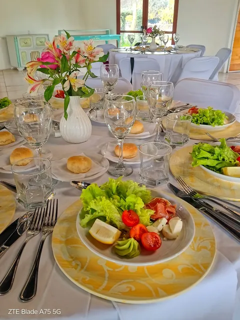 Alojamiento y Centro de Eventos El Aromo