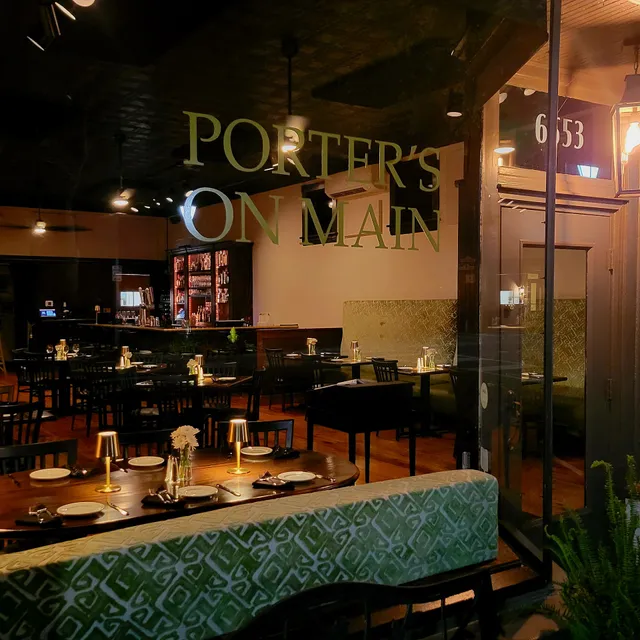 Porter's On Main