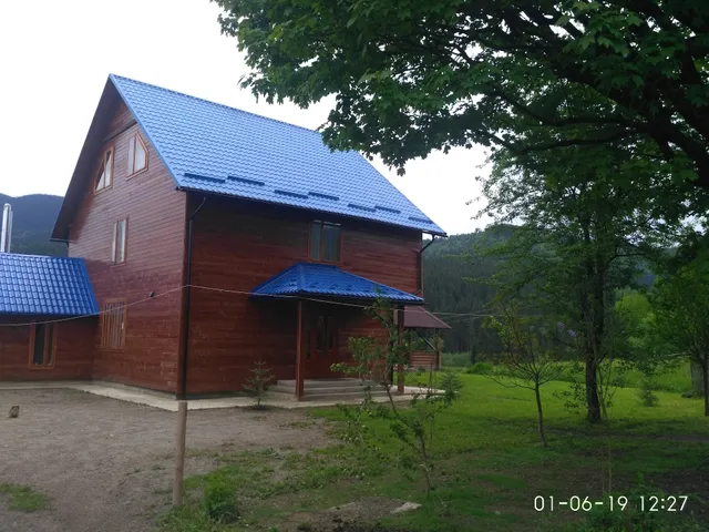 Kotedzh " Pid Yavorom"