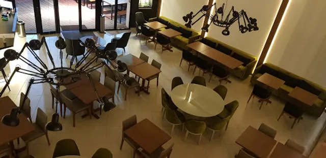 Al Peso Restaurante e Pizza