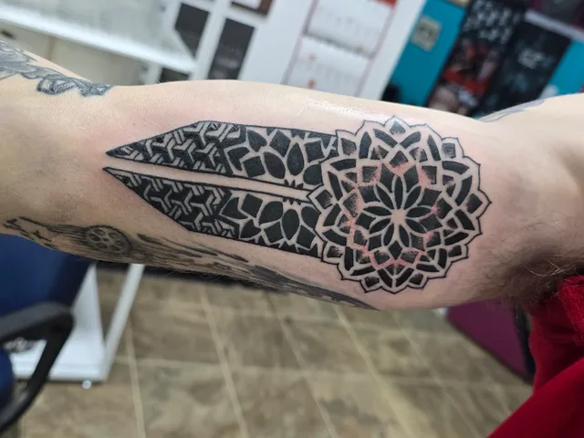 IRONHORSE TATTOO & BODY PIERCING STUDIO,LLC