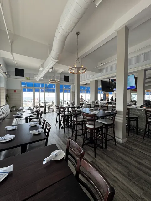 Boathouse Bistro Beachfront