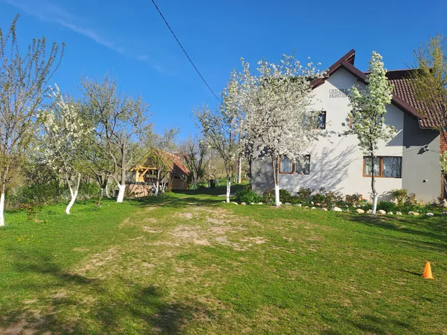 Casa Cristalul Muntilor